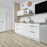 Comfortable Apartment, Pool, Close To The