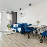 Lejlighed Comfortable Apartment, Pool, Close To The Pobierowo